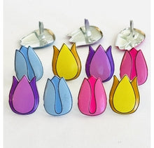 Load image into Gallery viewer, Eyelet outlet - brads - tulip