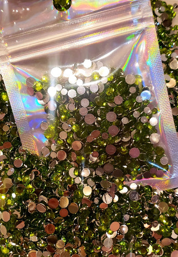 Dies ... to die for metal Gemstones - mirror back Jewels grass green