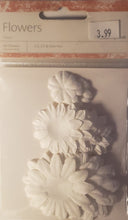 Load image into Gallery viewer, Kaiser craft - paper silk Fabric flowers large