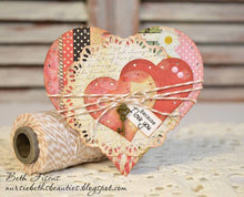 Load image into Gallery viewer, Gina Marie Metal cutting die - Big and little pierced chain Heart