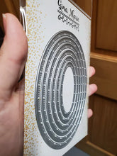 Load image into Gallery viewer, Gina Marie Metal cutting die - Big and little pierced chain Oval
