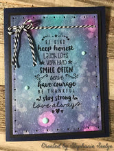 Load image into Gallery viewer, Gina Marie Metal cutting die - Big and little pierced chain Rectangle