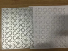 Load image into Gallery viewer, Gina Marie Metal cutting die - Circle cut flower background