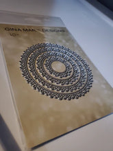 Load image into Gallery viewer, Gina Marie Metal cutting die - Flower Pleated lace circle