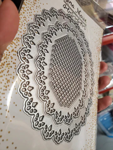 Gina Marie Metal cutting die - Lacey lattice oval