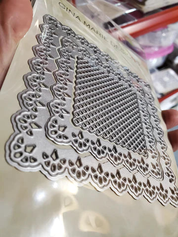 Gina Marie Metal cutting die - Lacey lattice Square