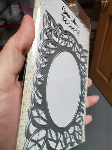 Gina Marie Metal cutting die - Leafy frame