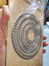 Load image into Gallery viewer, Gina Marie Metal cutting die - Loopy Circle
