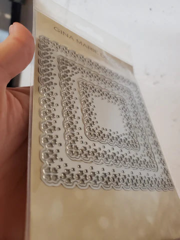 Gina Marie Metal cutting die - Mini Heart lace square