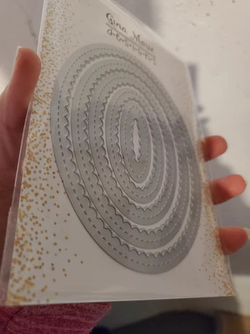 Gina Marie Metal cutting die -  Peekaboo oval frame - peek a boo peek-a-boo