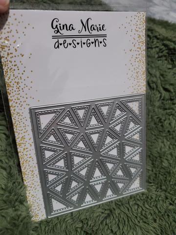 Gina Marie Metal cutting die - Quilt 14 Triangle me happy