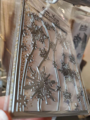 Gina Marie Metal cutting die - Snowflake background plate